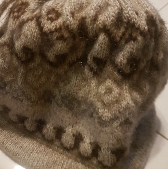 ☃️ Capello 100% Canadian Wool Touque 🍁 - Picture 6 of 8